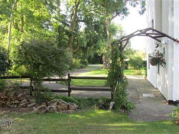 לינה וארוחת בוקר Cornisholme Wickham House מראה חיצוני תמונה