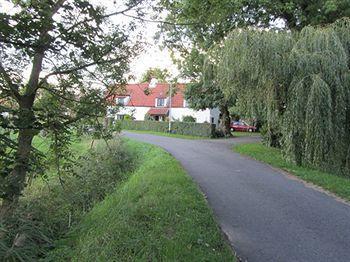 לינה וארוחת בוקר Cornisholme Wickham House מראה חיצוני תמונה